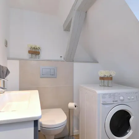 La Petite Terrasse Sur Les Toits Apartment